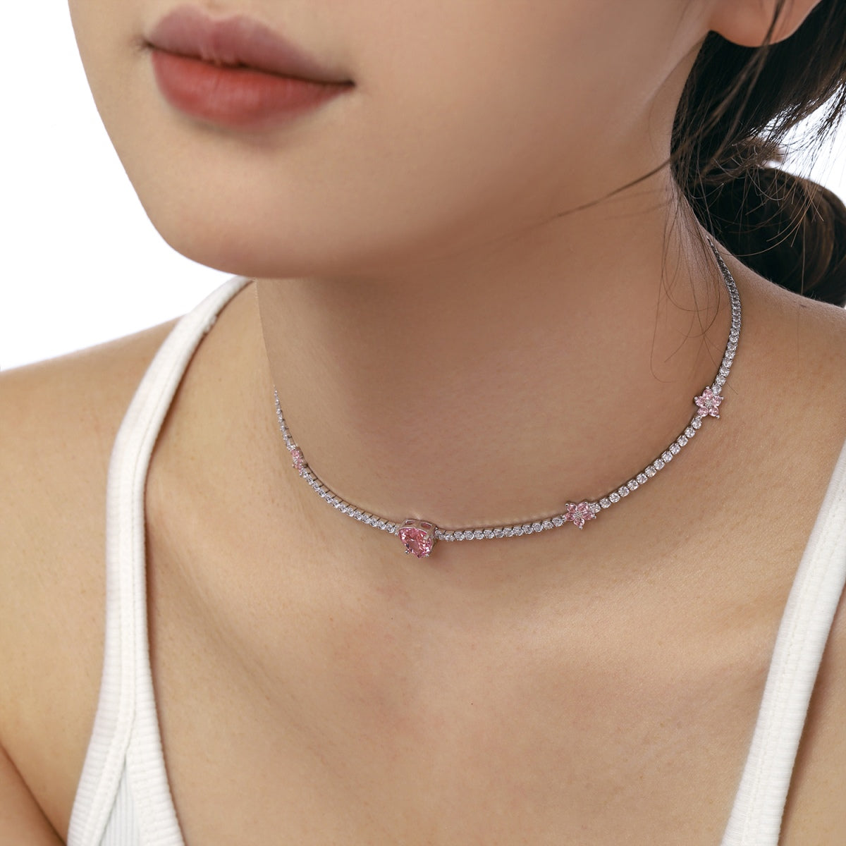[AuraEcho]Dazzling Pink Heart Flower Necklace
