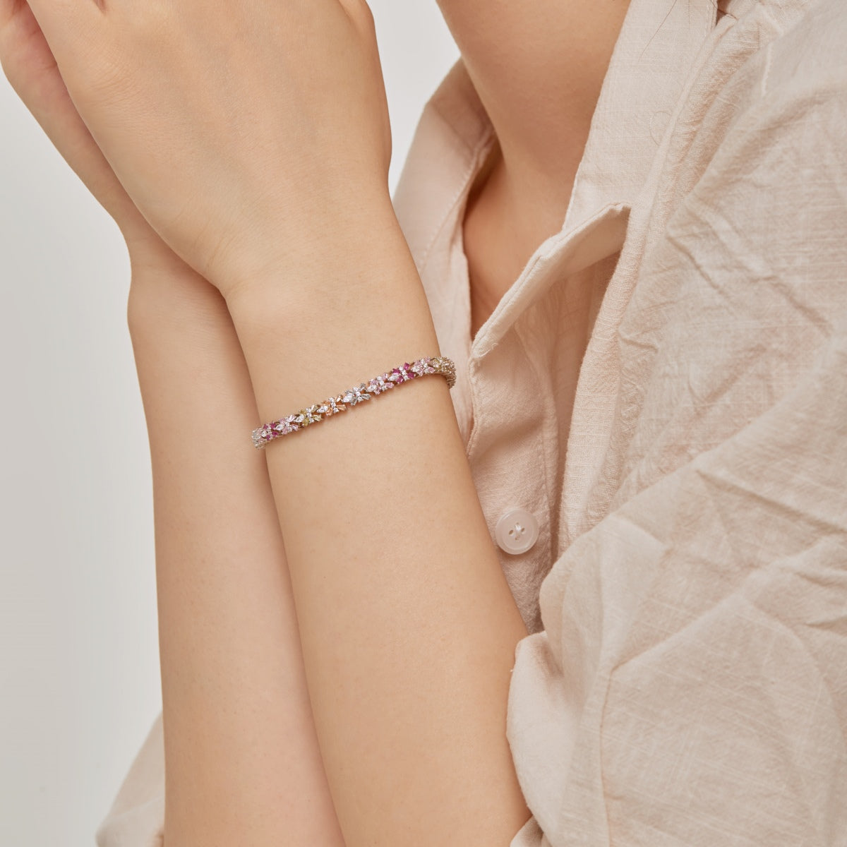 [AuraEcho]Unique Colorful Butterfly Shape Party Bracelet