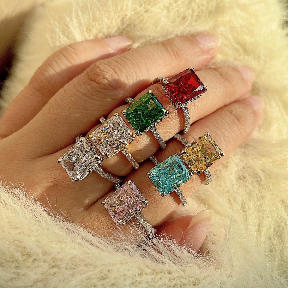 [AuraEcho]4.0 Carat Luxurious Engagement Ring