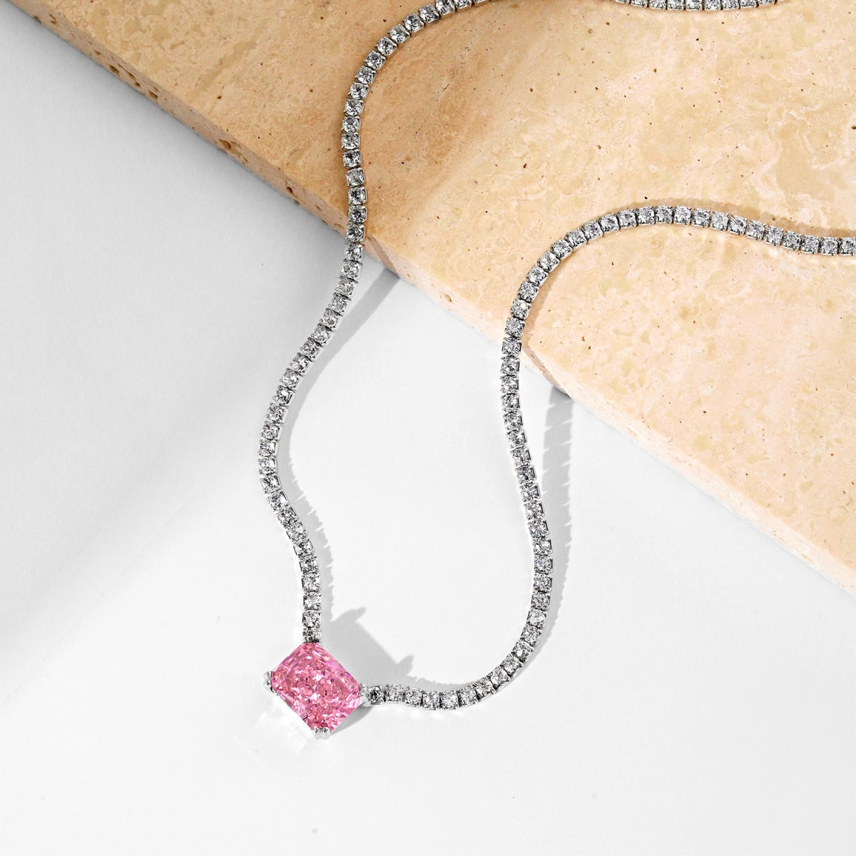 [AuraEcho]4.0 Carat Elegant Radiant Cut Necklace