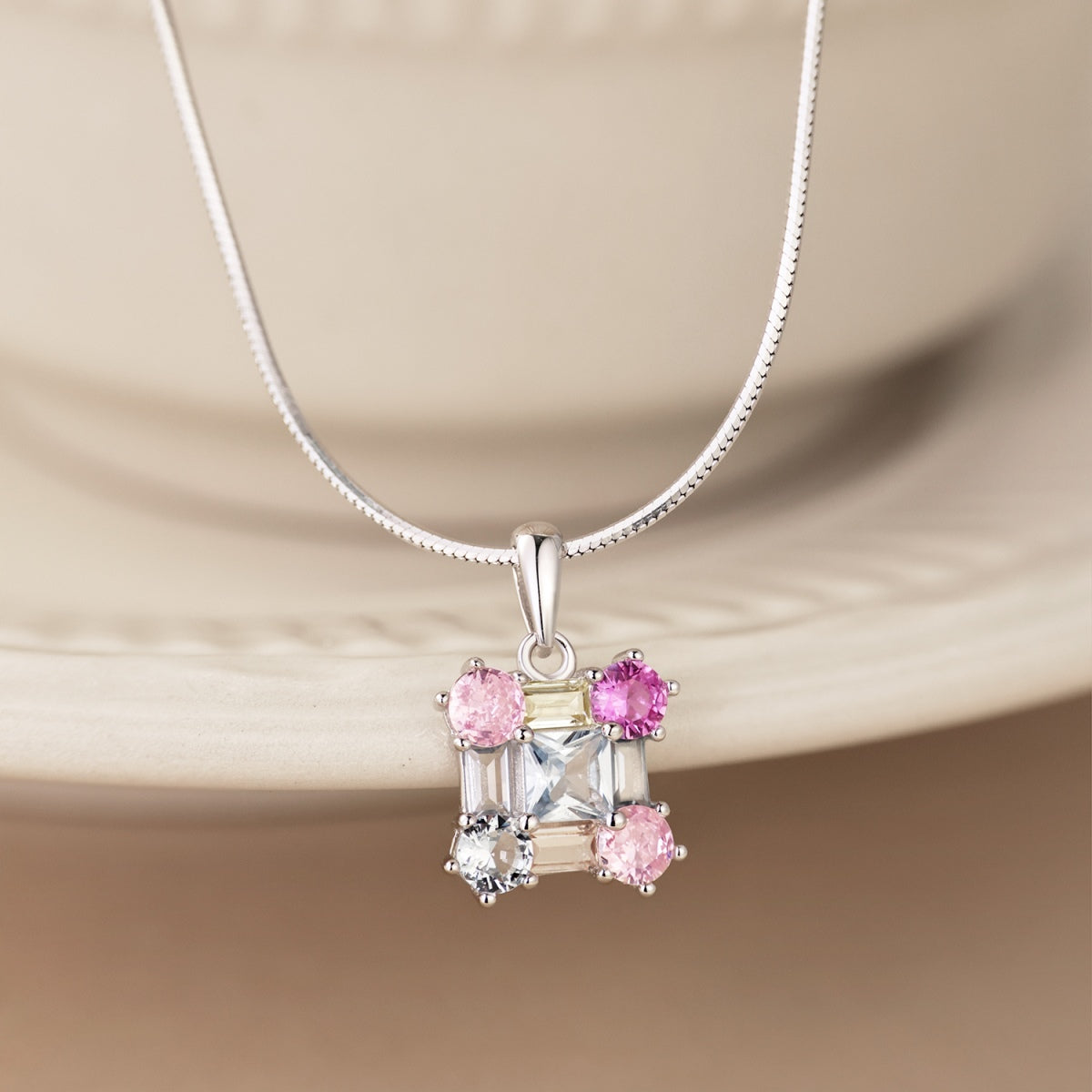 [AuraEcho]Gorgeous Multi Colorful Necklace