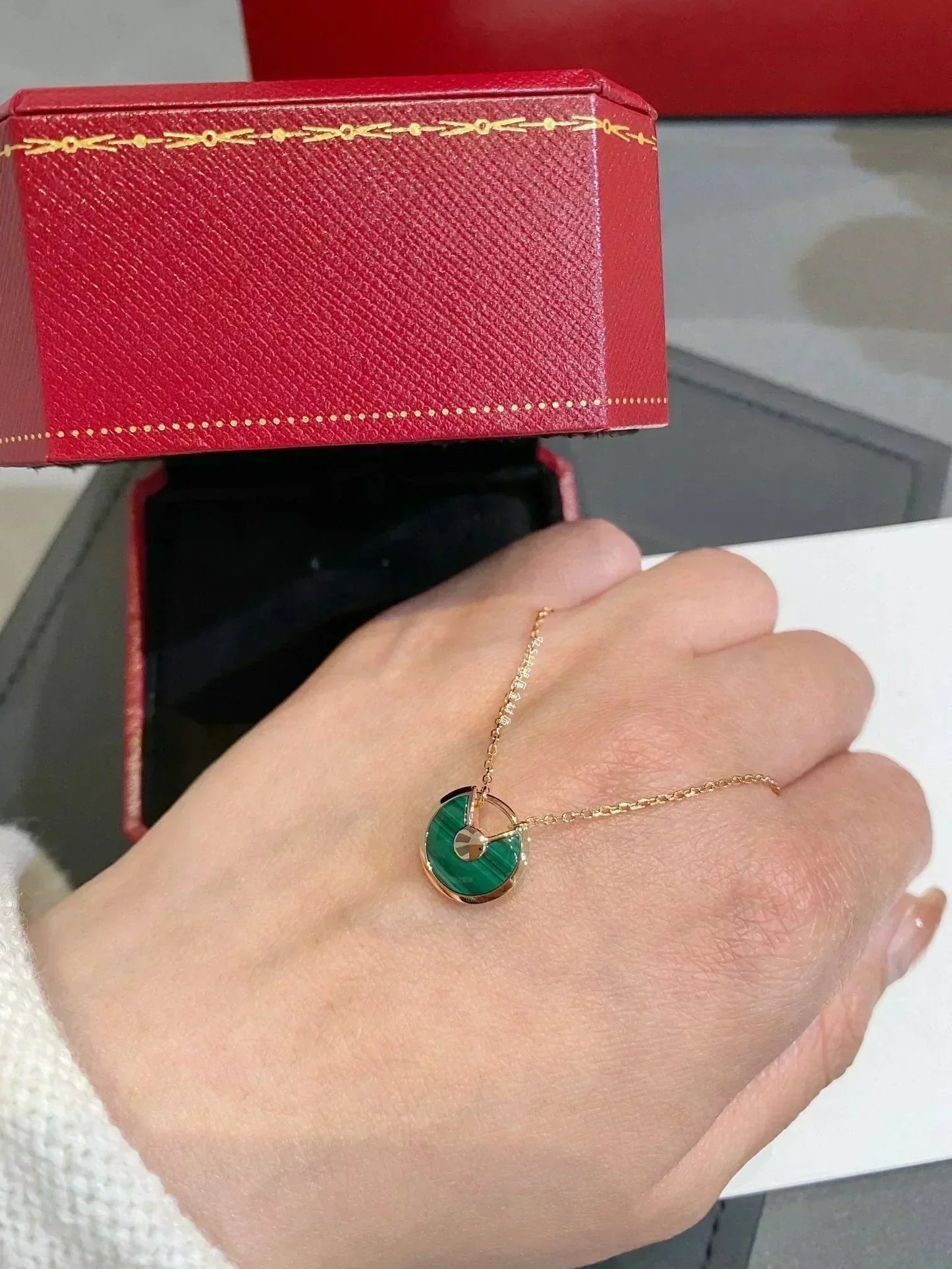 [AuraEcho]AMULETTE ROSE GOLD MALACHITE NECKLACE