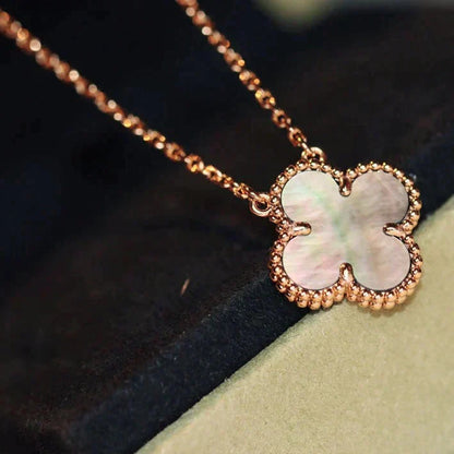 [AuraEcho]CLOVER 15MM  GRAY MOTHER OF PEARL NECKLACE