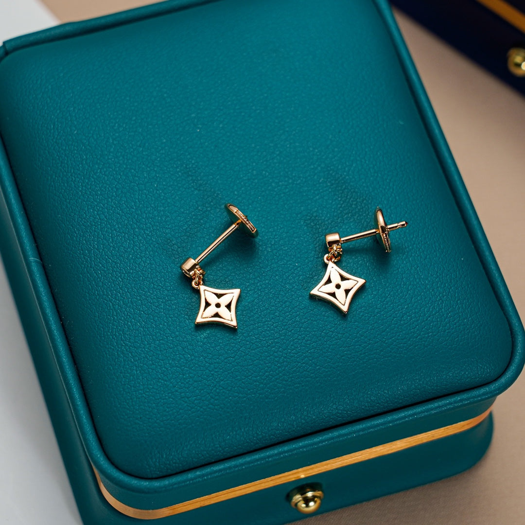 [AuraEcho]STAR EARRINGS GOLD