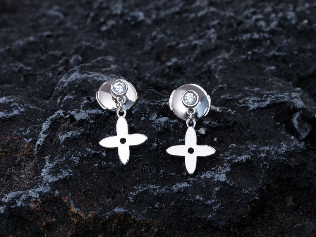 [AuraEcho]VIDYLLE SILVER DIAMOND MINI DROP EARRINGS