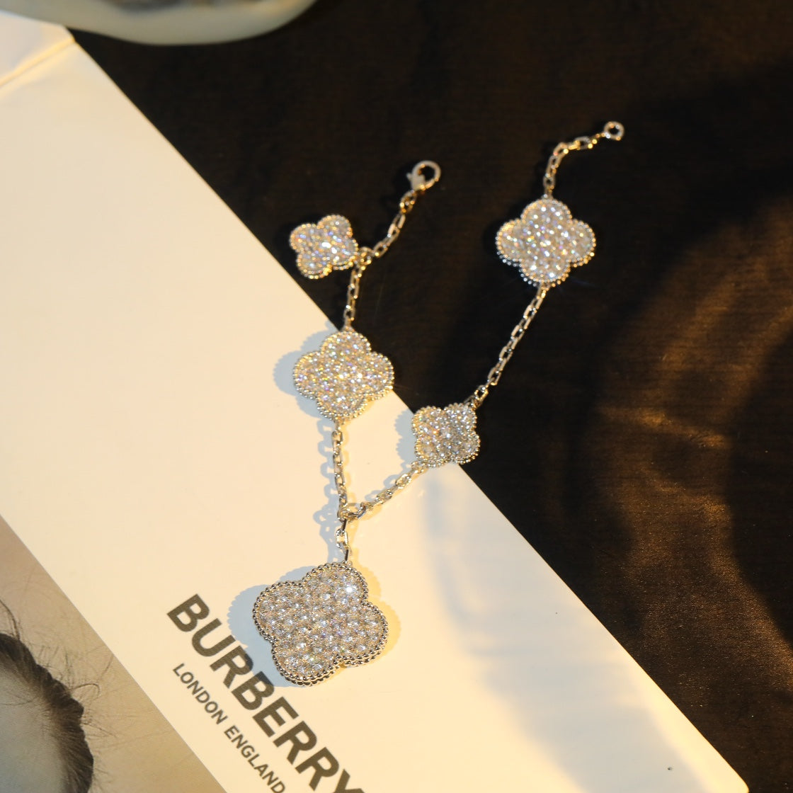 [AuraEcho]CLOVER BRACELET 5 MOTIF SILVER DIAMOND PAVED