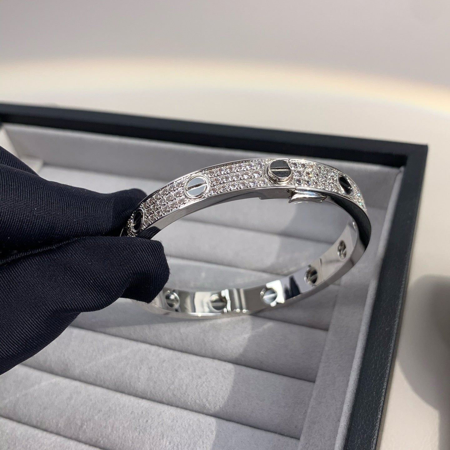 [AuraEcho]LOVE BRACELET 6.1MM DIAMOND-PAVED CERAMIC