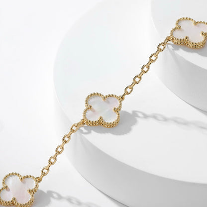 [AuraEcho]CLOVER 10 MOTIFS WHITE MOTHER OF PEARL NECKLACE