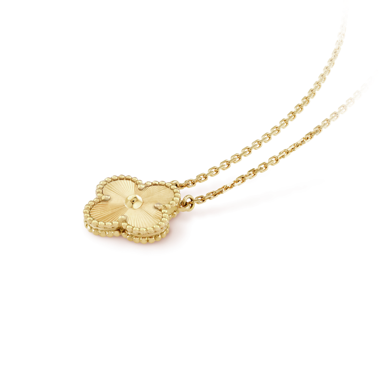 [AuraEcho]CLOVER 15MM LASER NECKLACE