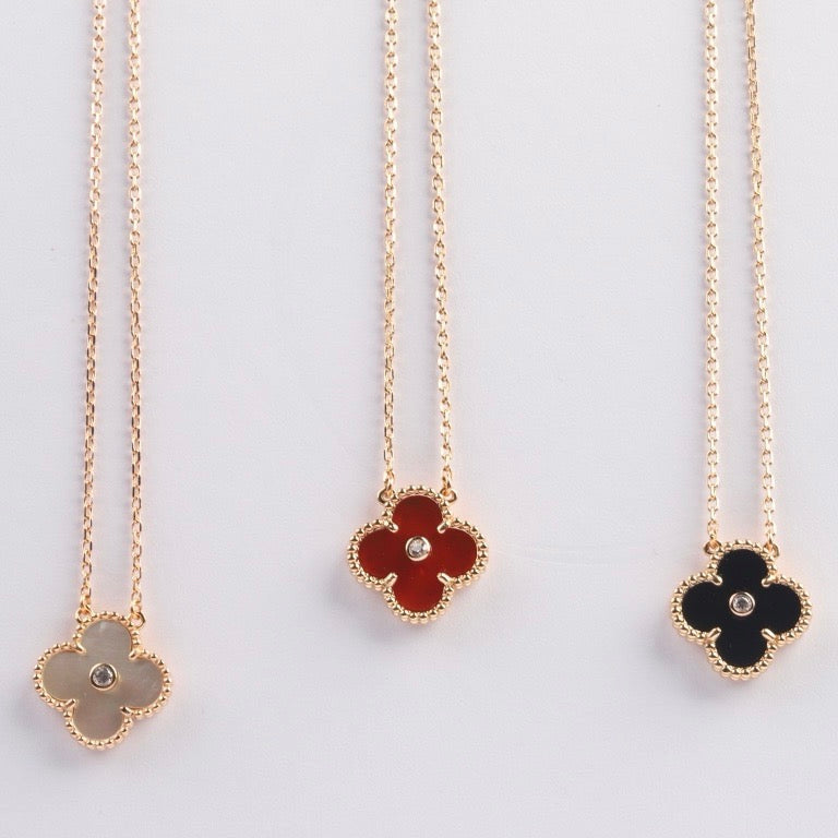 [AuraEcho]CLOVER 15MM DIAMOND CARNELIAN NECKLACE